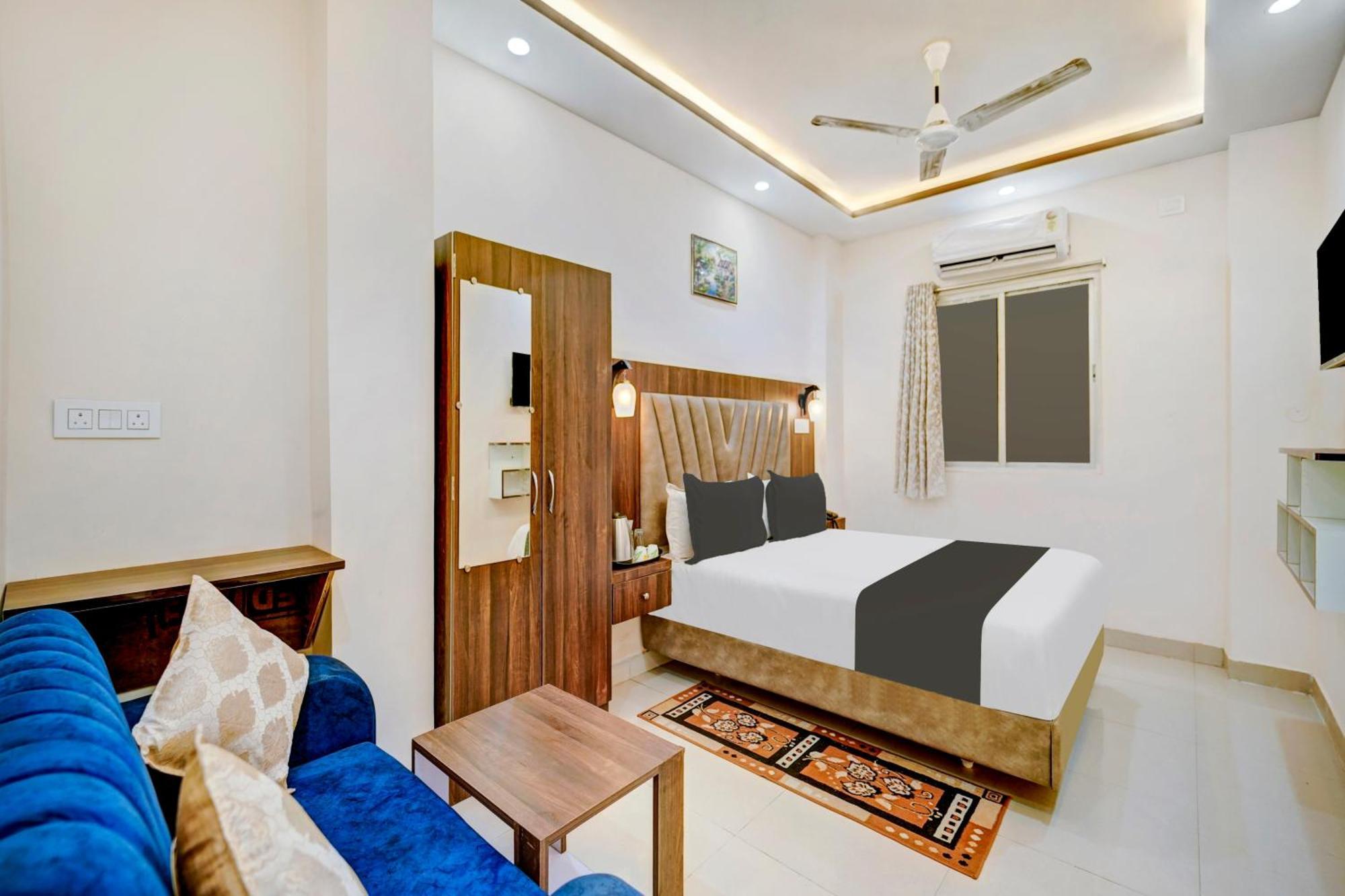 Super Townhouse Anisabad Near Mahavir Sansthan Khagaul Екстериор снимка